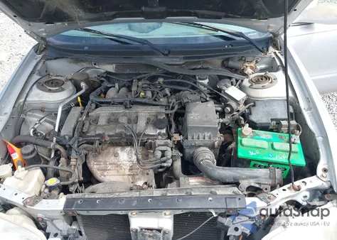 2001 Mazda 626 Es/Lx z USA, uszkodzony, nr VIN 1YVGF22C715225501